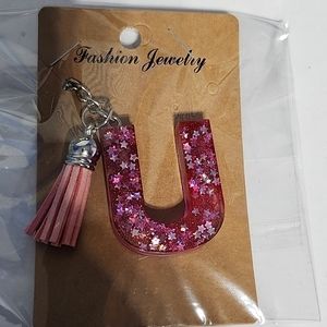U keychain